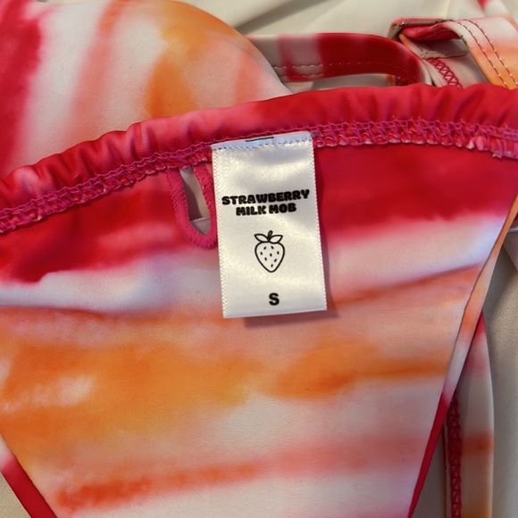 Strawberry Milk Mob bikini Top - Picture 2 of 2